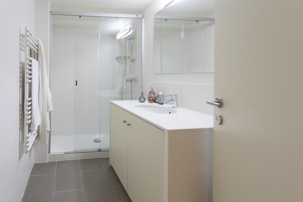 Bravissimo Cort Reial-3A Apartment Girona Ngoại thất bức ảnh